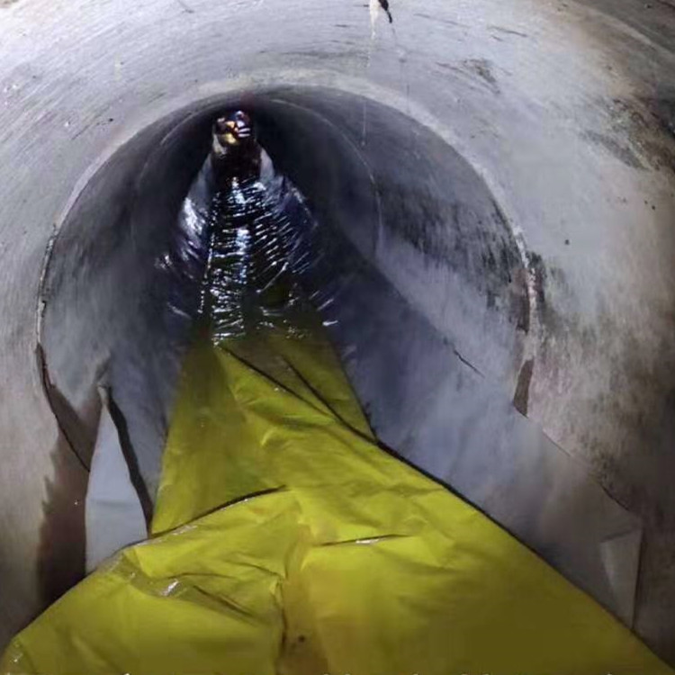 弥勒管道光固化修复